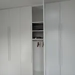 Modernes 3-zimmer In Mit Balkon