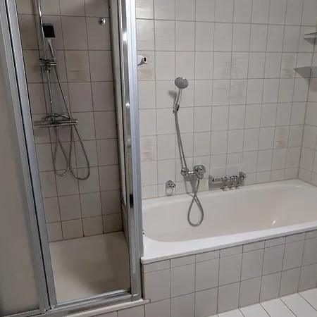 דירה Modernes 3-zimmer In Mit Balkon